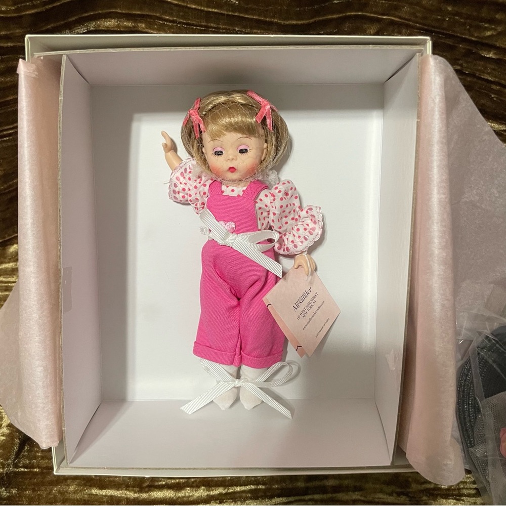 Madame Alexander Doll - DRESSED LIKE MOMMY NWT